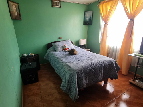 Casa De 2 Pisos En Gómez Carreño (84122)