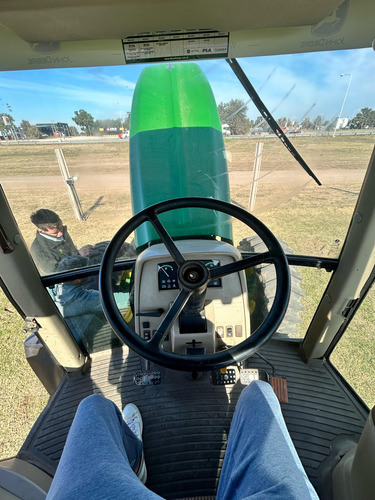 John Deere 6145j Mod 2011