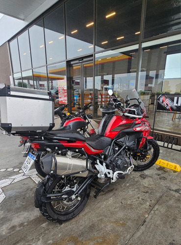 Benelli Trk 502x Excelente Estado Con Sus 3 Baules
