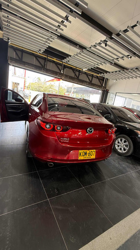 Mazda 3 2.0 Grand Touring Híbrido automatlco