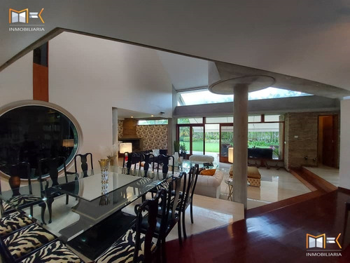 Imagen 12 de 30 de Mk Inmobiliaria Vende Hermoso Quinta En La Lagunita Country Club/04244645060