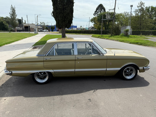 Ford Falcon