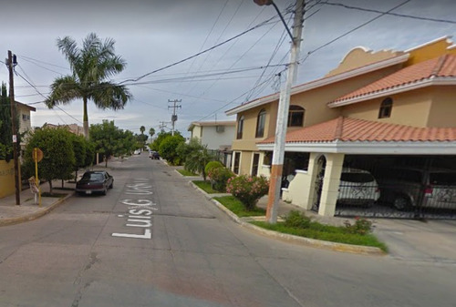 Venta De Casa , Luis G Urbina , Ahome, Sinaloa!!! Asf*