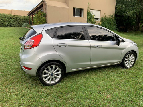 Ford Fiesta Kinetic 1.6 Titanium Powershift 120cv