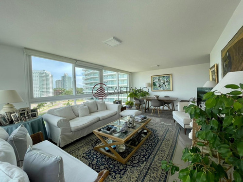Lindo Apartamento Central De Un Dormitorio!- Ref: 2692