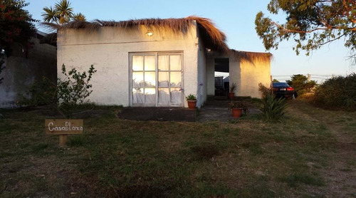 Casa En Venta De 3 Dormitorios En Punta Piedras