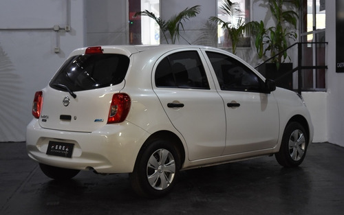Nissan March Active 2017 Blanco Nafta En Muy Buen Estado!!!