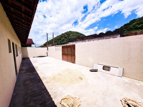 Imagem 13 de 14 de Casa 2 Dorms Totalmente Reformada Com Espaço Para Piscina - 1796