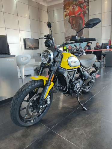 Imagen 3 de 16 de Ducati Scrambler Icon - No Bmw Ninet, No Triumph Bonneville!