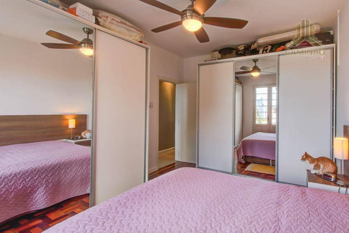 Imagem 13 de 14 de Vendo Apartamento Térreo De Três Dormitórios No Bairro Petrópolis Em Porto Alegre - Ap3108
