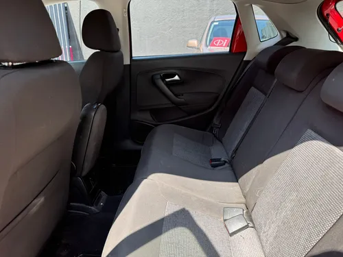 Volkswagen Polo 1.6 L4 Design & Sound Mt