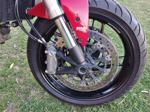 Imagen 2 de 15 de Ducati Monster 821