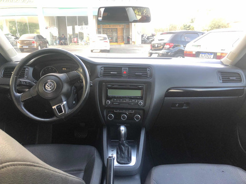 Imagem 7 de 12 de Volkswagen Jetta 2011 2.0 Comfortline Flex 4p Automática
