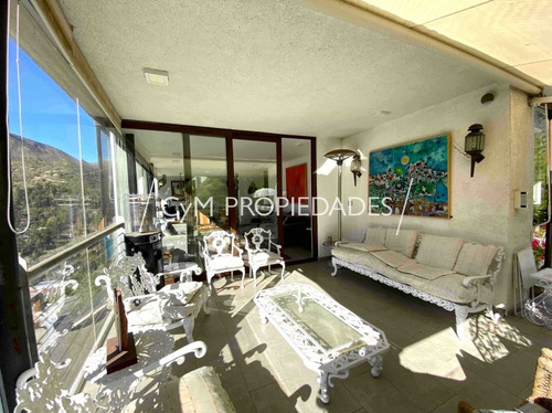Moderna Town House En El Arrayan, Sector Los Refugios