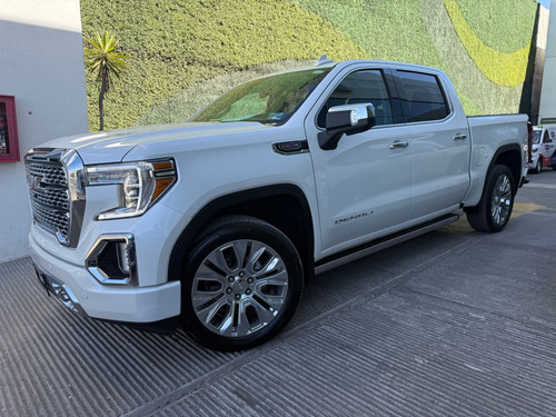 GMC Sierra 6.2 Denali Dvd At