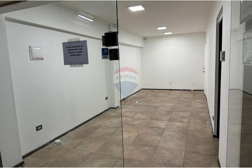 Local Comercial En Metro Los Leones