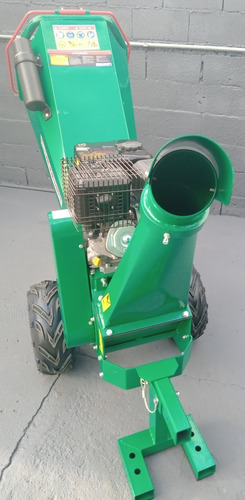 Imagen 4 de 8 de Chipiadora Dorite 16 Hp Hasta 12 Cmts Muy Robusta