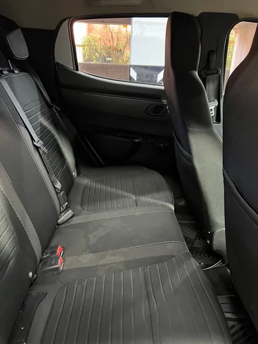 Renault Kwid ICONIC 1.0 MT