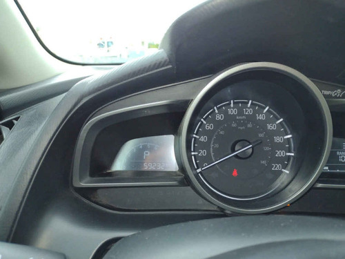 Imagen 4 de 12 de Mazda Mazda 2 2019 4p I Touring L4/1.5 Aut
