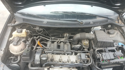 Sucata Vw Polo 1.6 Sportline 2009/2010 (somente Peças)