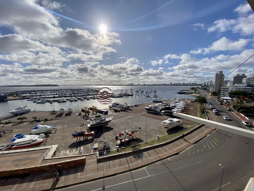 Imagen 28 de 29 de Apartamento 3 Dormitorios Puerto De Punta Del Este