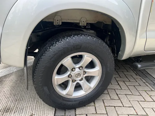 Toyota Hilux 2.5 Imv 4x2