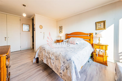 Departamento En Venta De 3 Dorm. En Providencia