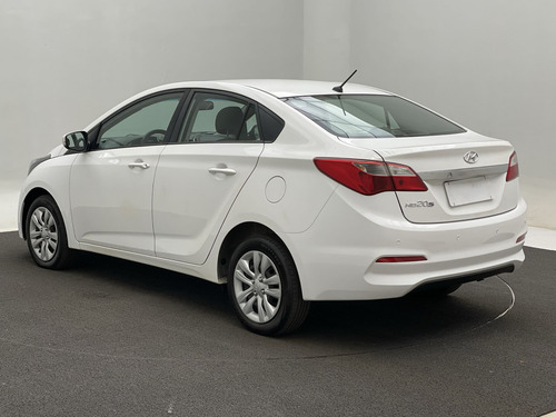 Hyundai HB20S 1.0 5 ANOS 12V FLEX 4P MANUAL