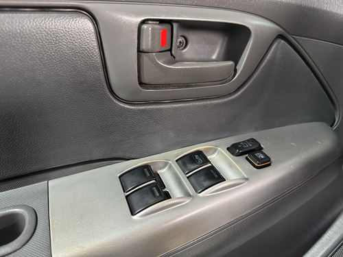Toyota Hilux 2.7 SR 4X2 CD 16V FLEX 4P AUTOMÁTICO