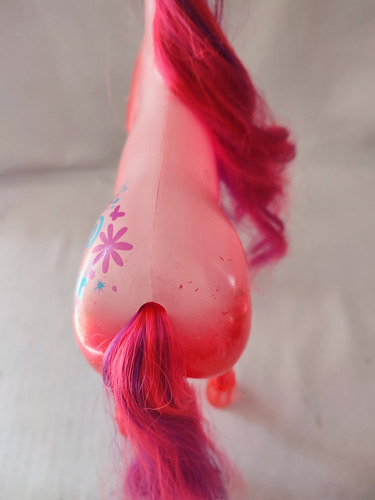 Caballo Rosa Barbie Y La Puerta Secreta Mattel (Usado)
