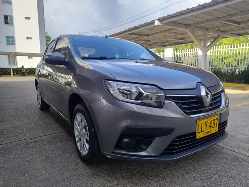 Renault Logan 1.6 Expression / Life +