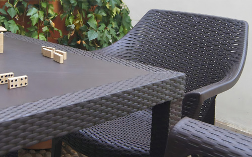 Mesa De Comedor Tipo Rattan Para Exterior E Interior Color Marrón