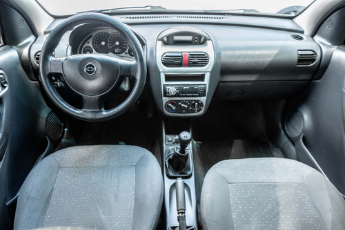 Chevrolet Corsa Sedan 1.4 Premium Econoflex 4p