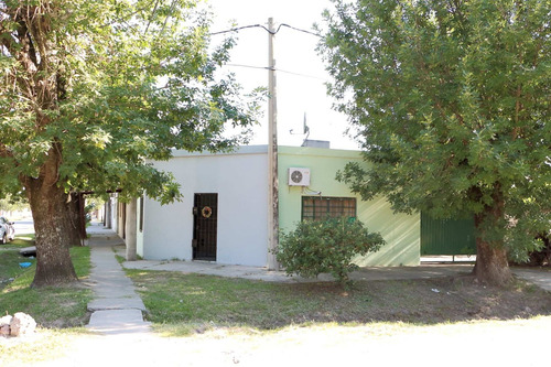 Imagen 1 de 30 de Se Vende Casa En Reconquista, Carmen Luisa
