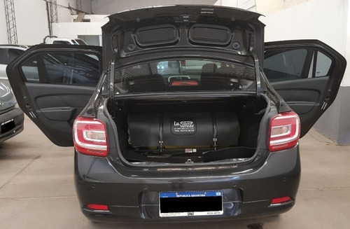 Renault Logan 1.6 Authentique Plus