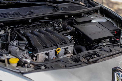 Imagem 10 de 10 de Renault Fluence Dynamique 2.0 16v Hi-flex Aut. 2015