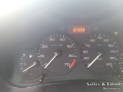 Peugeot 206 Presence 1.4 Flex 2006/2007