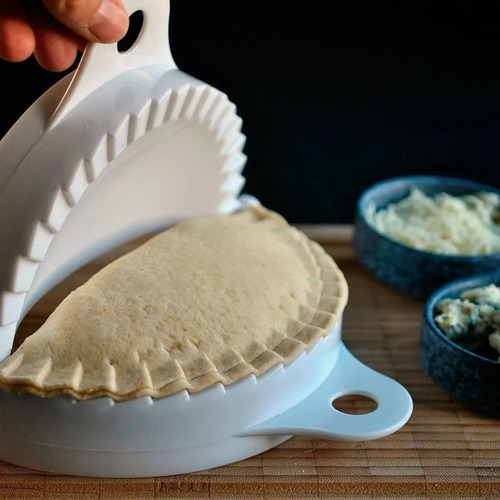 G Molde Empanada 18cm Moldes Para Hacer Empanadas Color