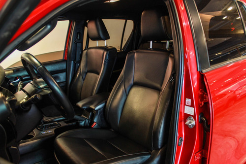 Toyota Hilux 2.8 Cd Srx 177cv 4x2 At