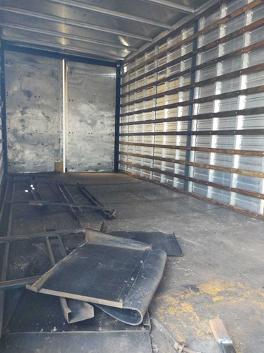 Imagem 3 de 3 de Bau 9 Mts