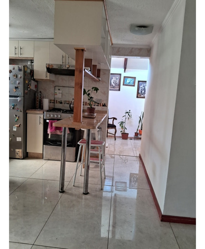 Impecable, Acogedora Y Segura De 67 Mts2 3d1b2e Con Patio