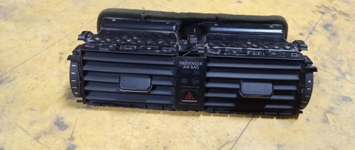 Difusor De Aire Centrale Volkswagen Jetta Mk6 2015 (Usado)