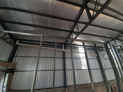 Imagen 11 de 14 de Galpon En Venta En Ituzaingo Norte