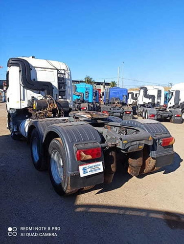 Imagem 3 de 14 de Scania G 380 6x2 2011