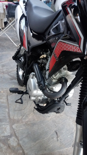 Imagen 7 de 12 de Corven Triax 150 Cc R3 2019