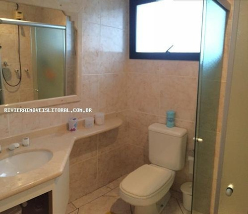 Apartamento Para Temporada Em Guarujá, Enseada, 4 Dormitórios, 2 Suítes, 3 Banheiros, 2 Vagas - 3-221215_2-181042