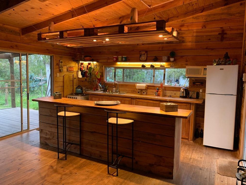 Hermosa Casa Cabaña En Punta Negra. - 3 Cuartos, 2 Baños, Piscina, Parillero, Deck