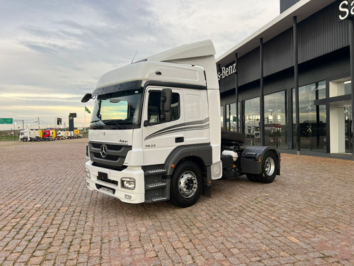 Mercedes-benz Axor 1933 - 4x2 - 2019 - Leito Teto Alto