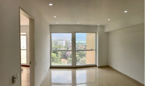 Apartamento En Alquiler Urb. Campo Alegre C-19753