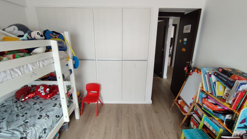 Imagen 20 de 24 de Vende Apartamento 3 Dormitorios, 2 Baños Y Terraza De 160 M2